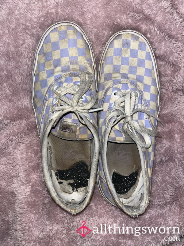 Worn Out Women’s Size 8 Vans