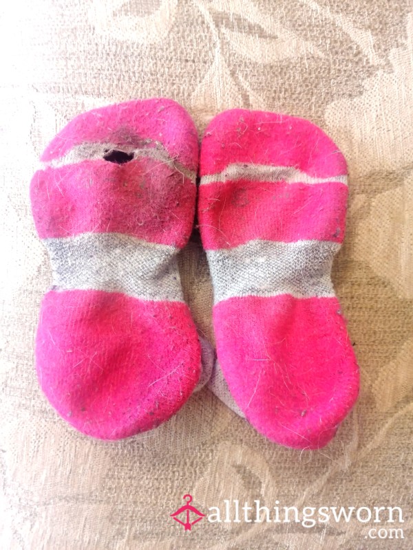 Worn Pink Cotton Ankle Walking Socks