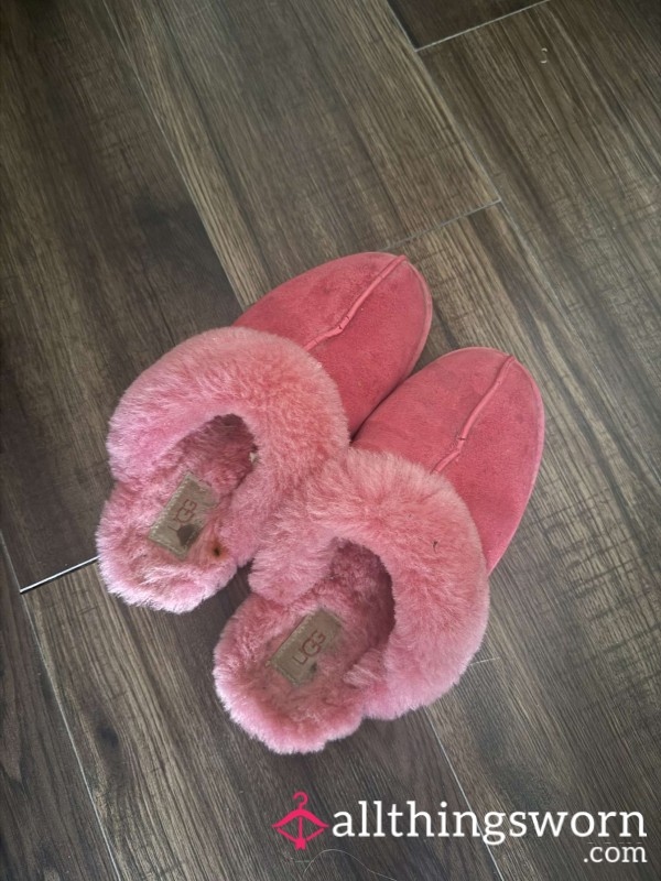 Worn Pink Uggs