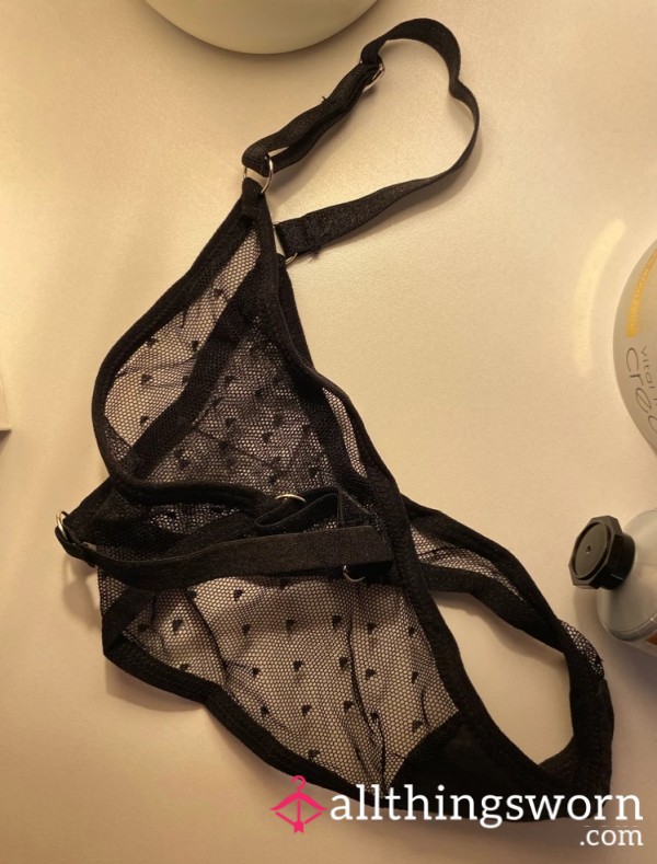 Worn S**y Thongs🍒