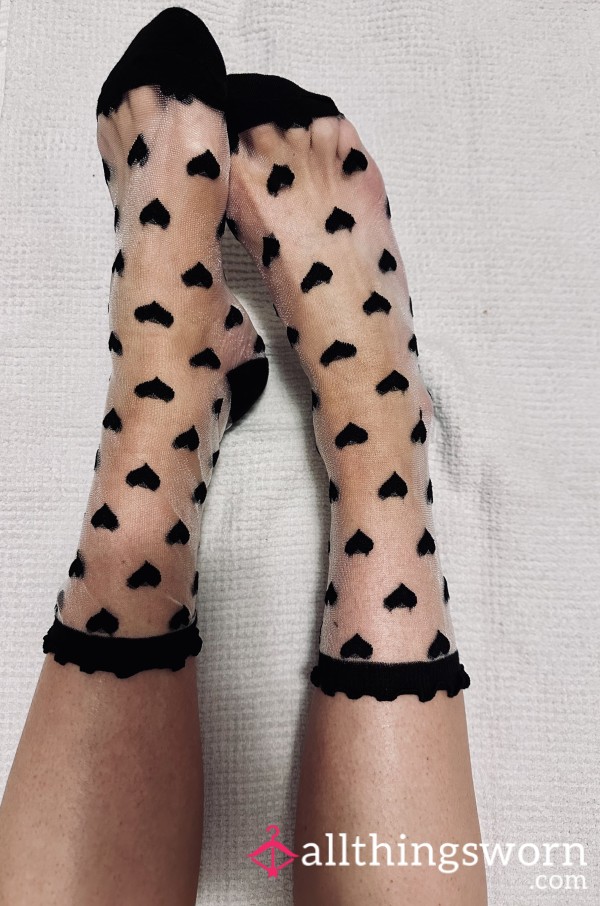 Thin Mesh Heart Socks Worn By Kmac (black) 🖤