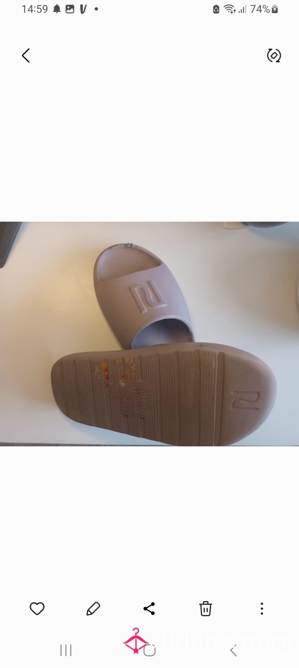 WORN SLIDERS