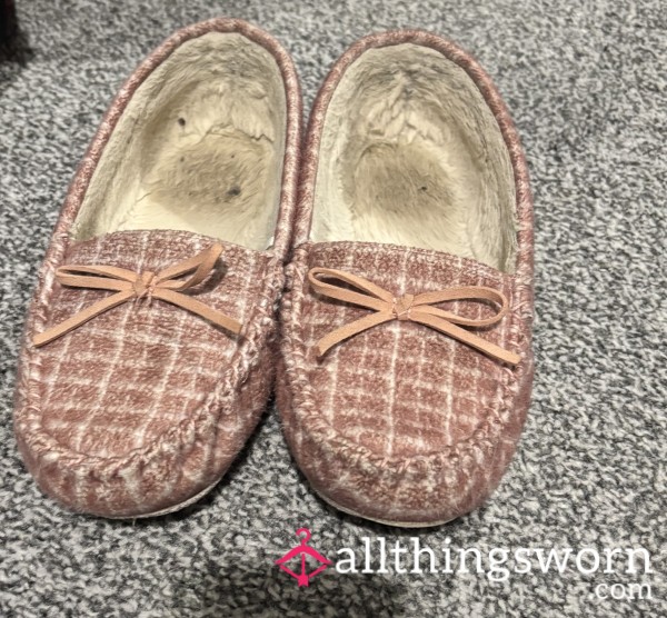 Worn Smelly Slipper Size 6