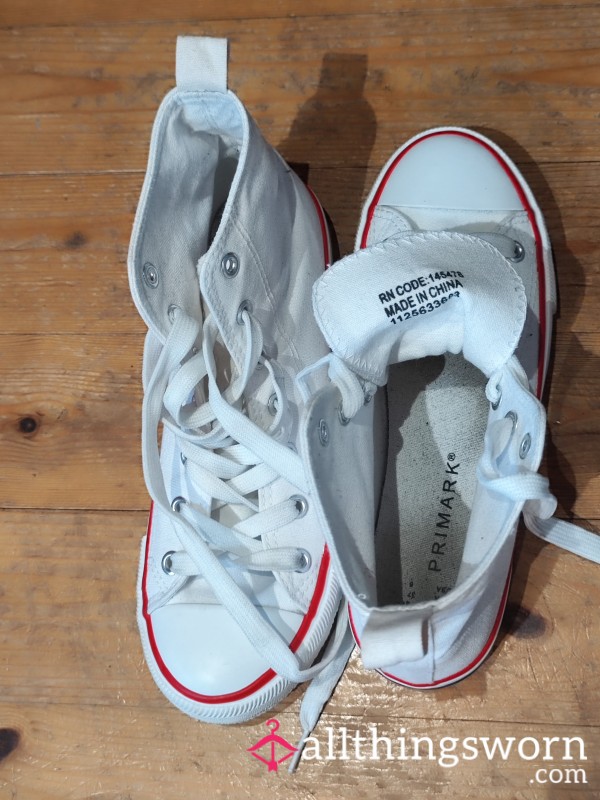 Worn Sneakers With Print
