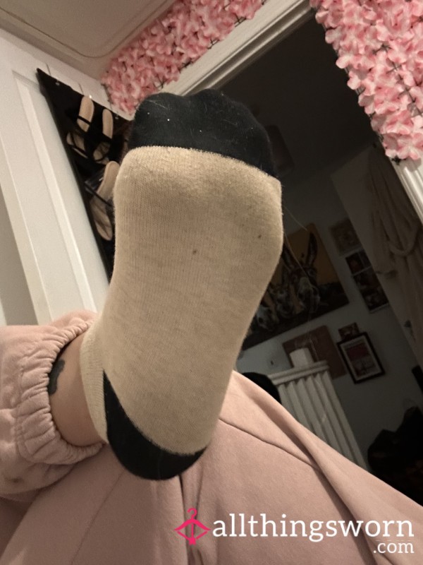 Worn Socks 🧦