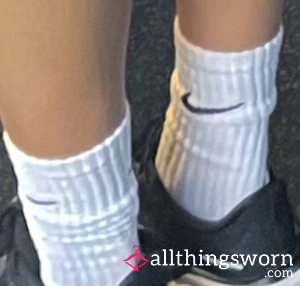 Worn Socks 🧚‍♀️