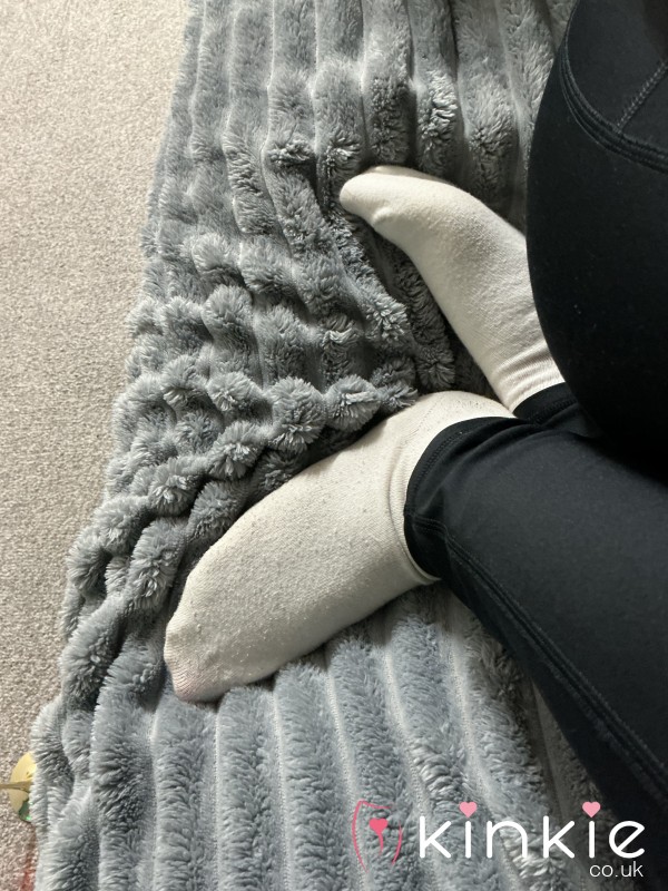 Worn Socks And Feet Pics