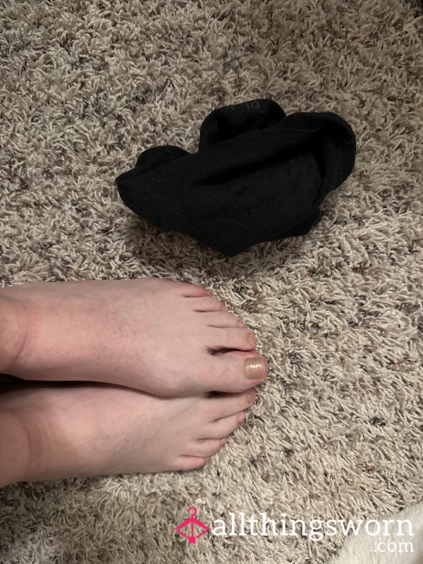 Worn Socks By My Pretty Little Feet <3