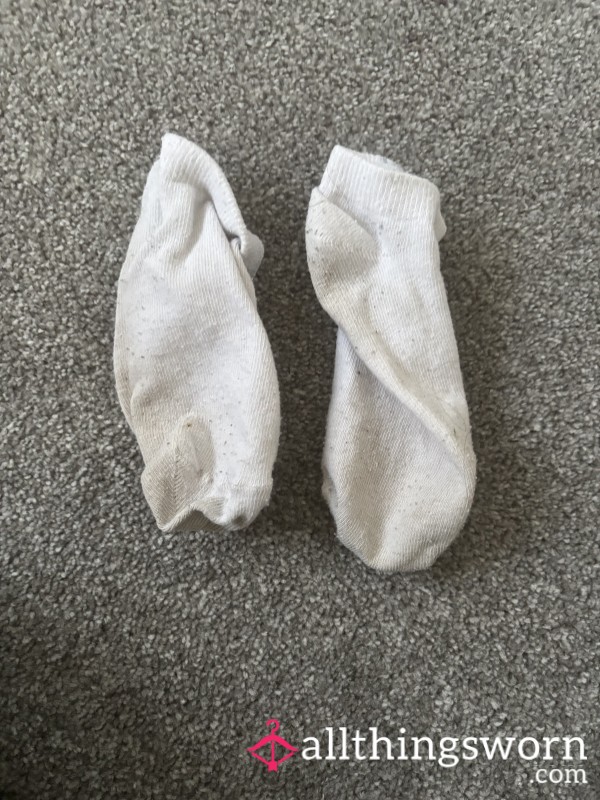 Worn Socks Let Me Know How Long You Want Me To Wear Them For!
