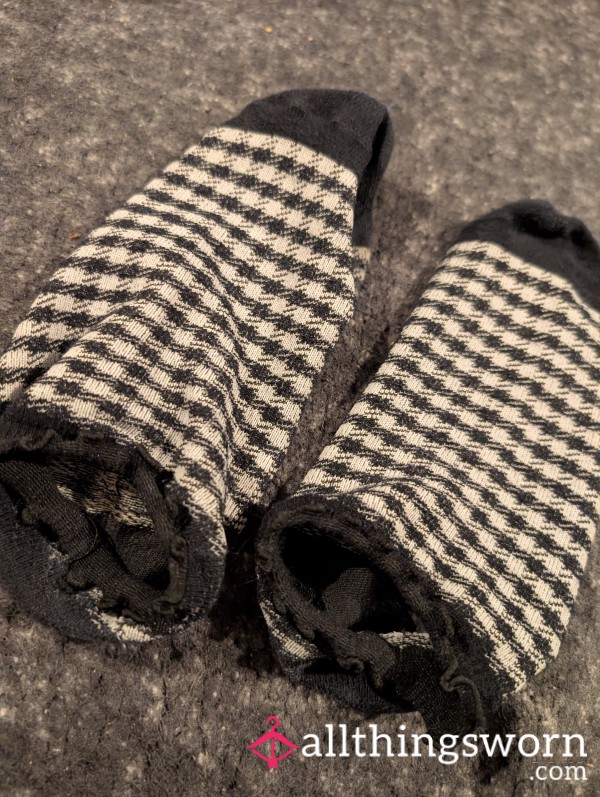 Worn Socks To The Gym And All Day Have A Nice Hole In And Smell Just As You Want