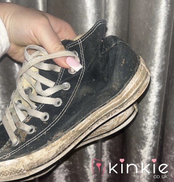 Worn & Stinky Converse 👟