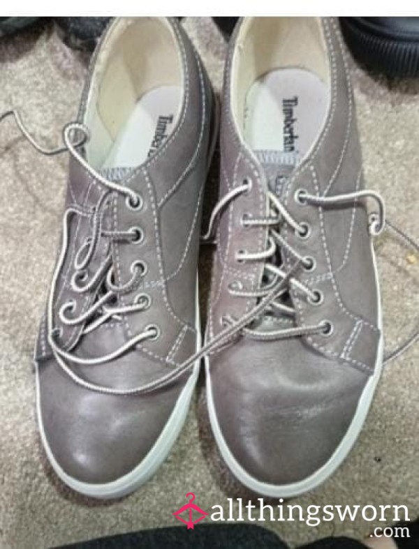 Worn Timberland Pumps