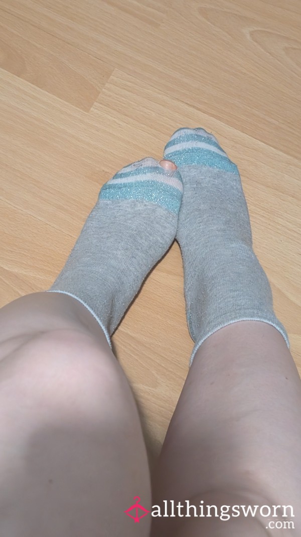 Worn To The Bone – Toe-Teasing Socks With A Naughty Hole
