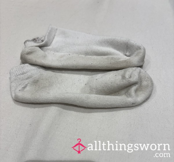 Worn Until They Stink // My Sweaty Gym Socks