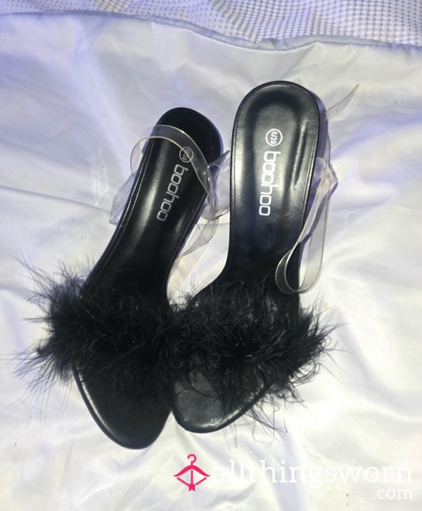 Worn Used Size 6 Heels