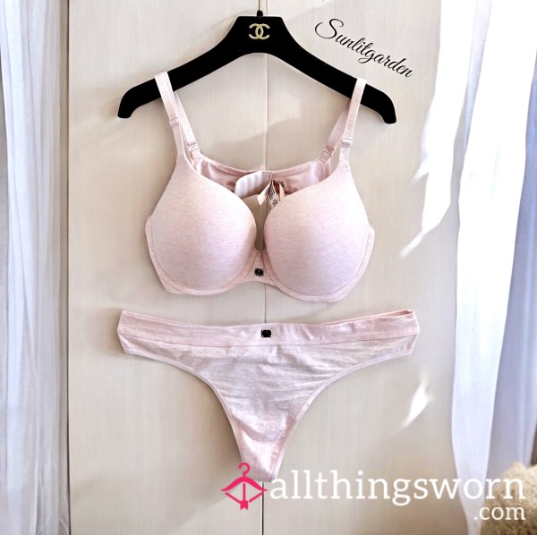 Worn Victoria’s Secret Panty/Bra Set  (38C / XXL)