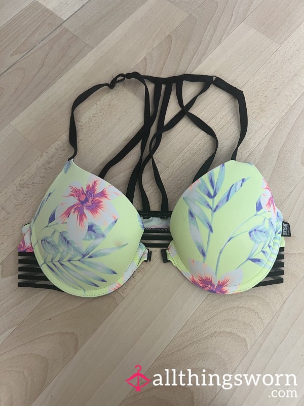Worn VS Bra