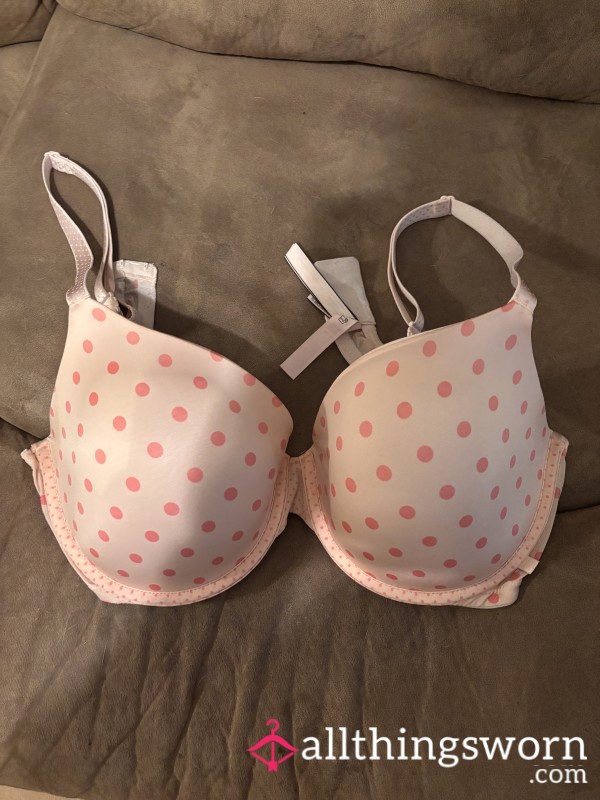 Worn VS Bra