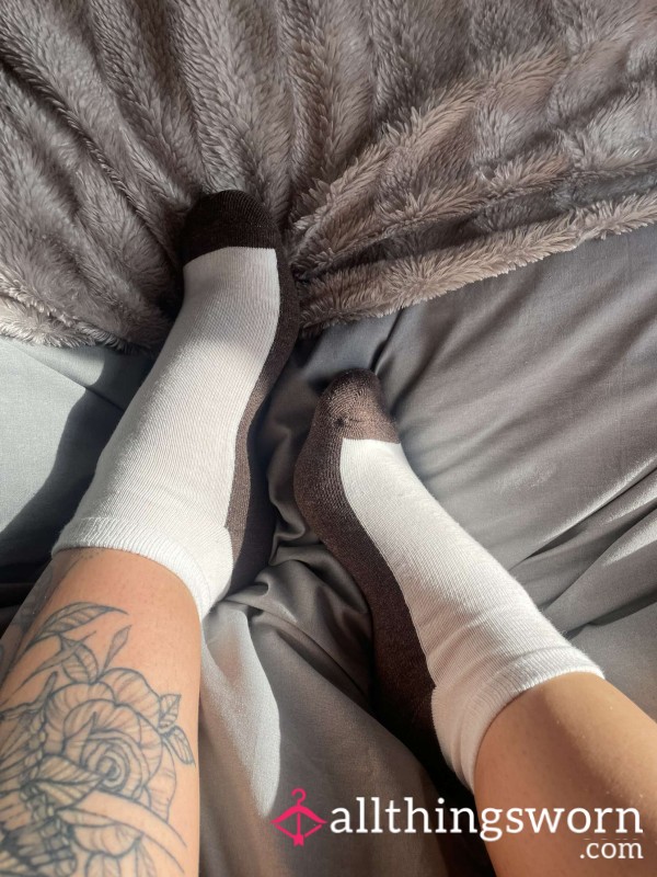 Worn & Warm: Petite Size 5 Socks Soaked In Tease