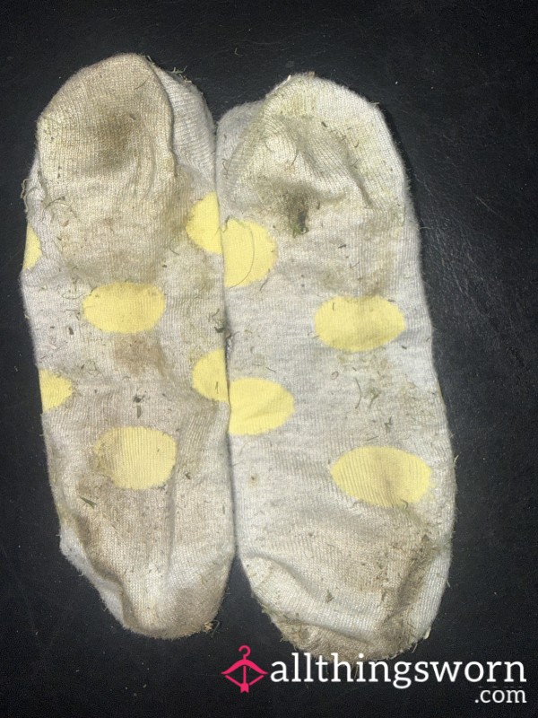 Worn While I Cut The Gra**