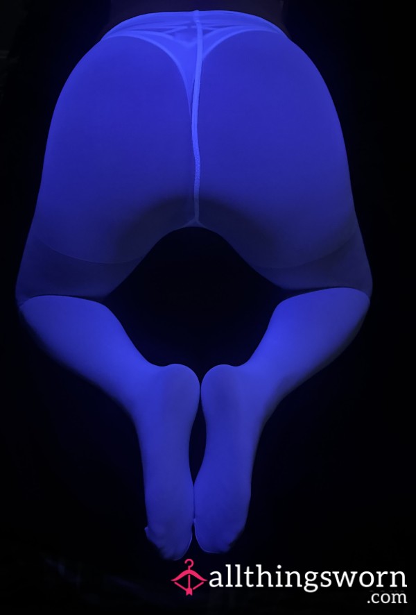 Worn White 40 Denier Pantyhose