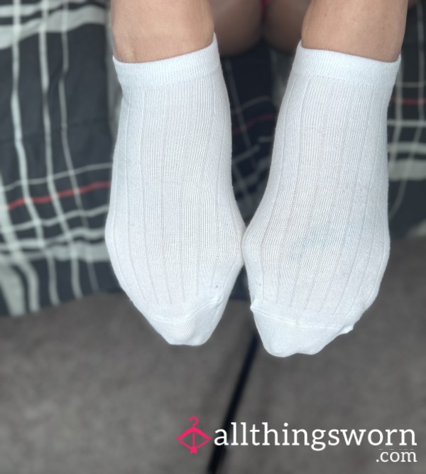 Worn White Ribbed Ankle Socks