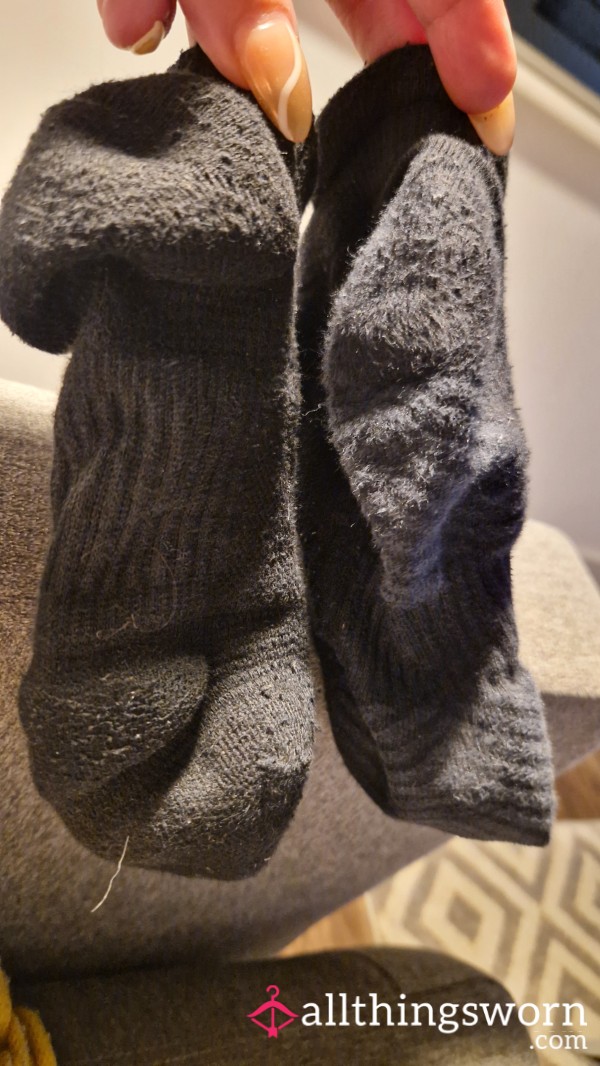 Worn Work Socks – Long Days (12+ Hour Wear)