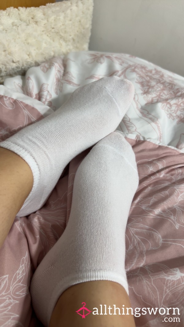 WornWhiteAnkleSocks
