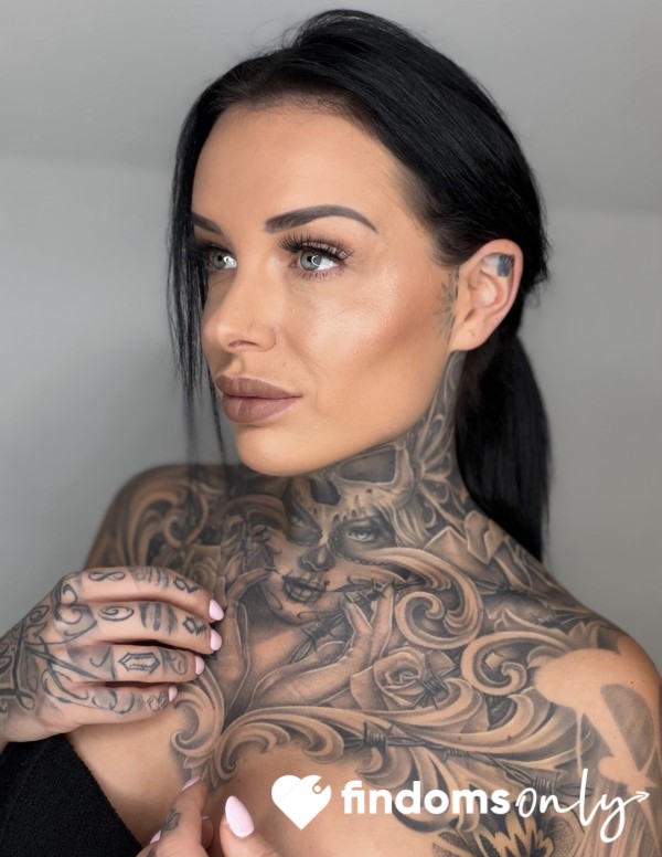 Worship Me😚