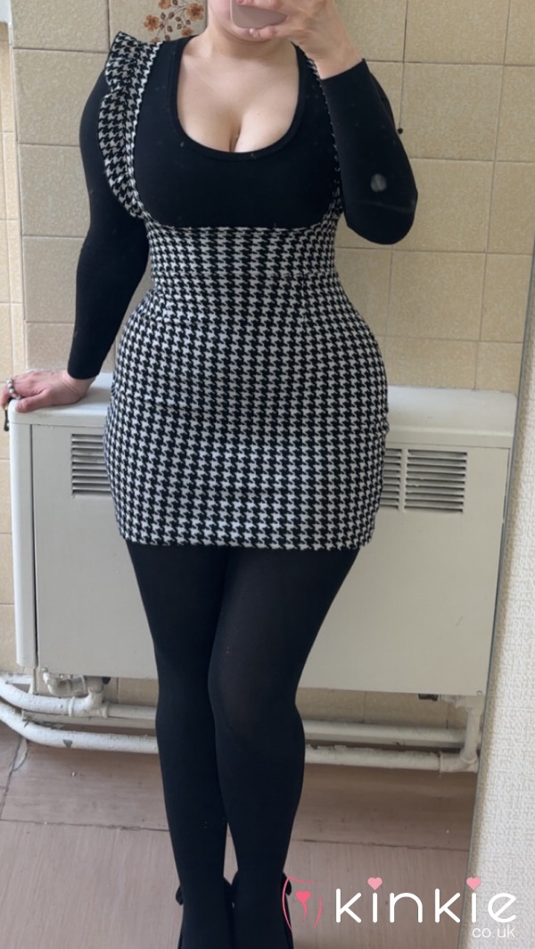 Worship Me – £40 Tribute To Begin 💸