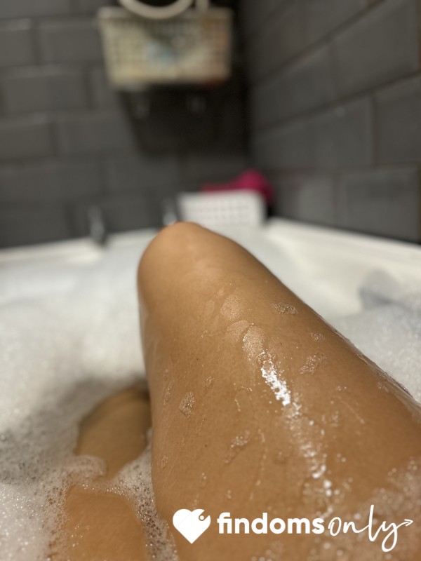 Worship My Feet 👣