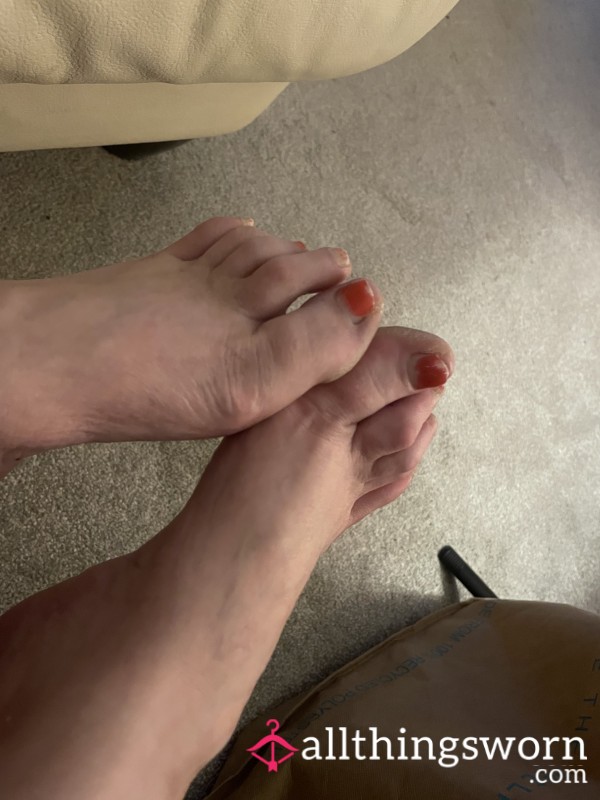 Worship My Feet Make Them Pretty