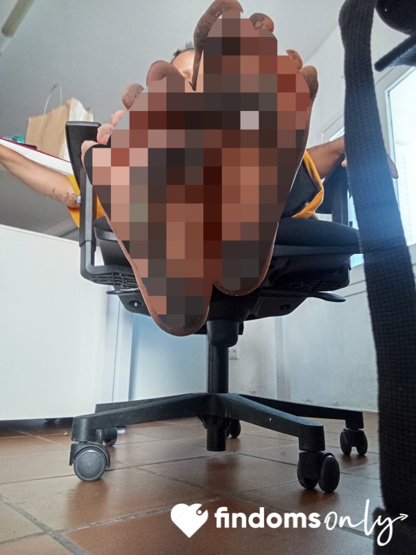 Worship My Messy Soles At The Office