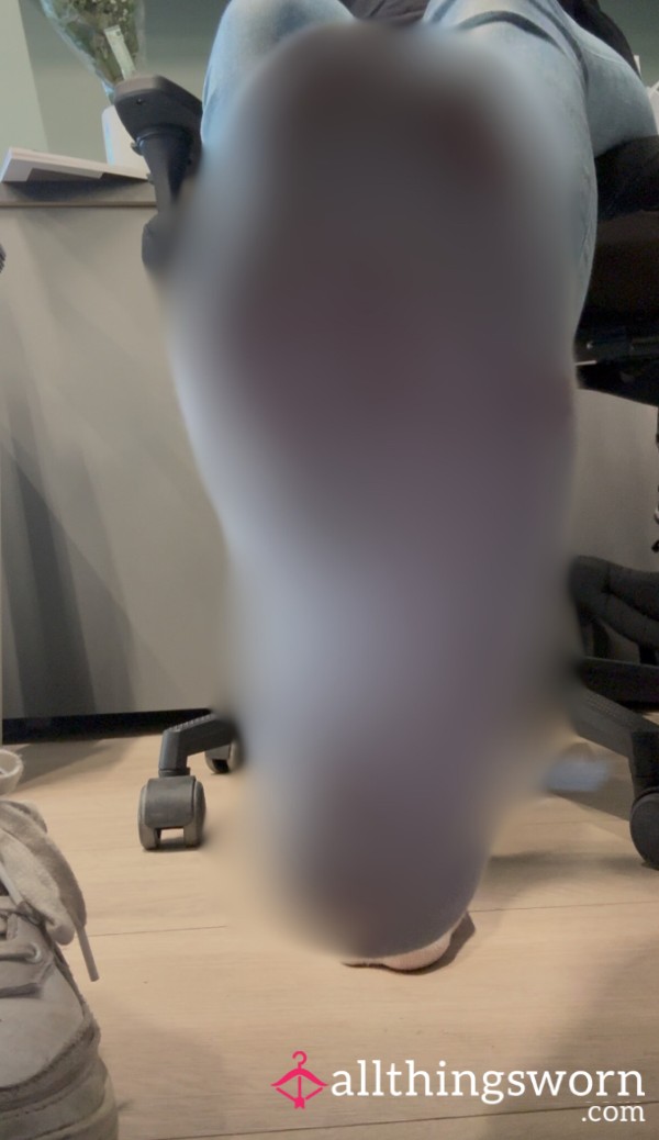 Worship My Shoes And Socks At Work😇