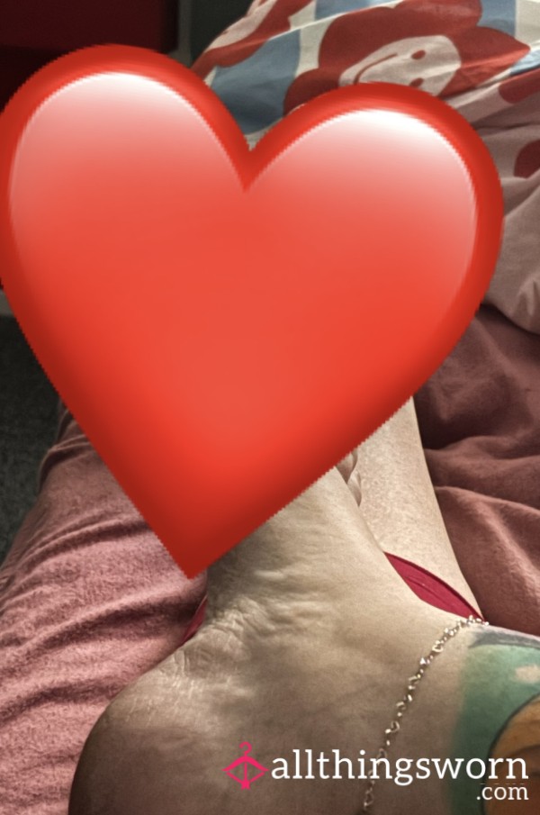 Would You Like To Suck On These Toes?