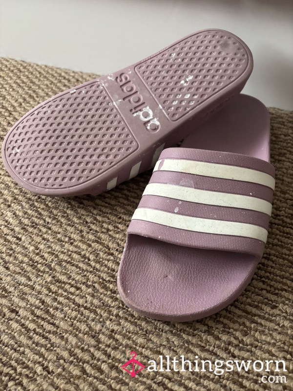 Wrecked Adidas Sliders 🤭