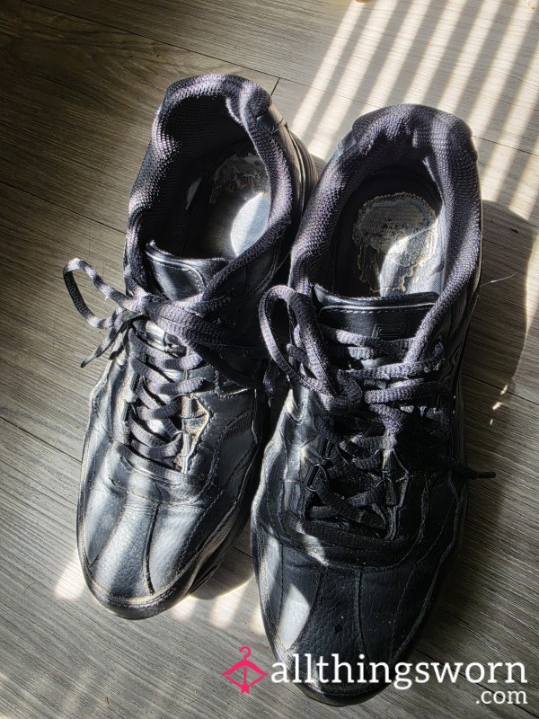 Wrecked Server Shoes 🤢