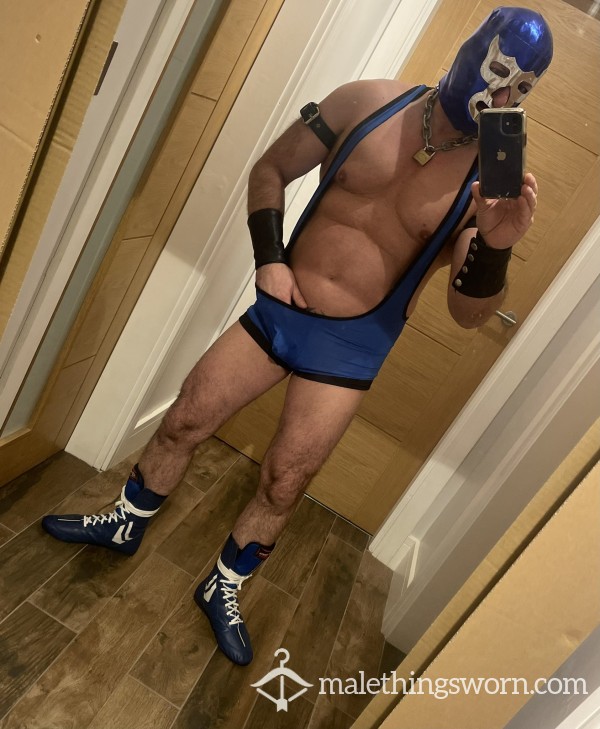Wresting Worn Used Sports Gear