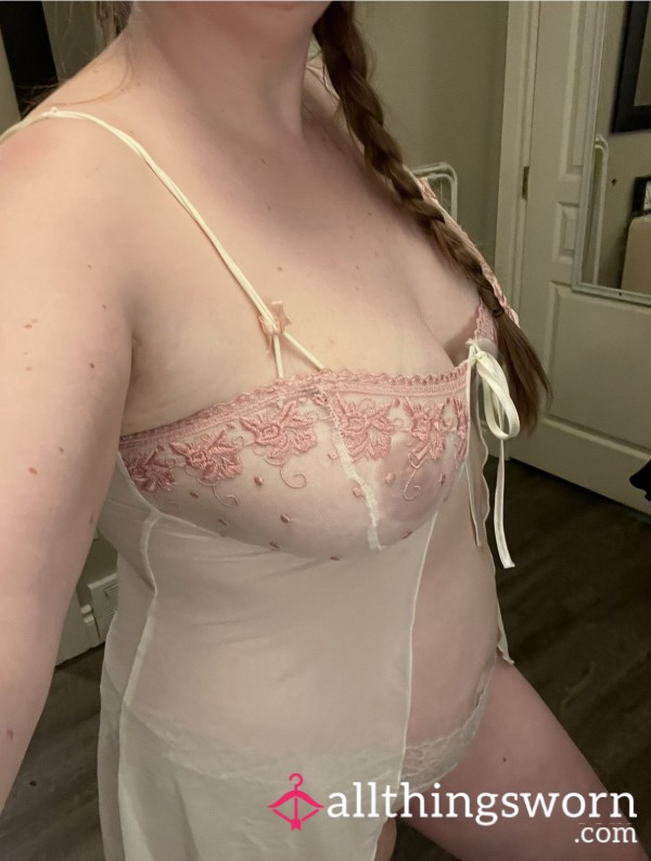 XL Cream & Pink Open Front Nightie
