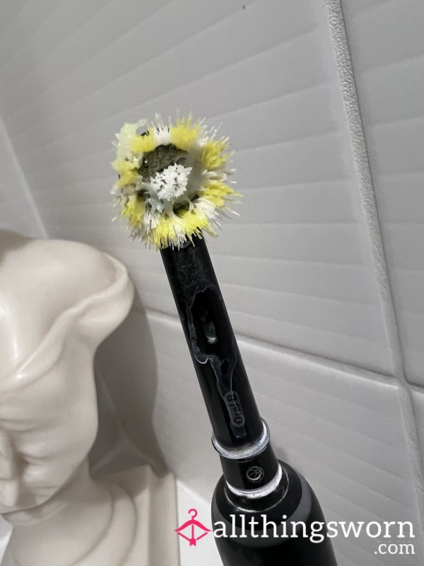 Tooth Brush Head Well Used!