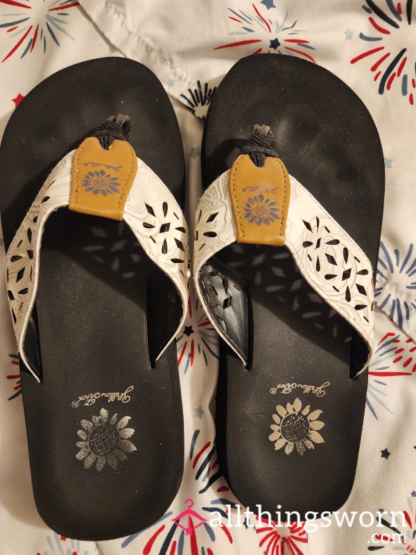 Yellow Box Flip Flops White 🤍