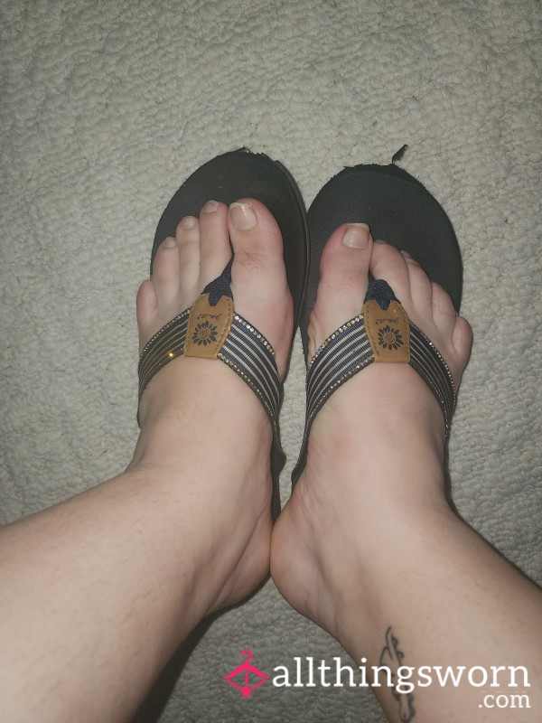 Yellow Box Flip-flops