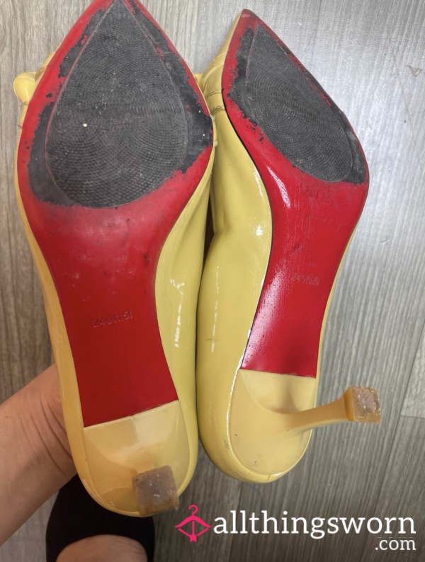 Yellow Chain Pointed High Heels, Size 38!