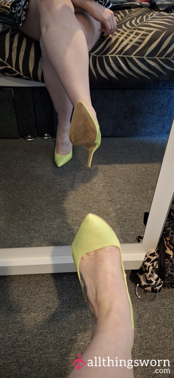 Yellow Heels And Di**osl