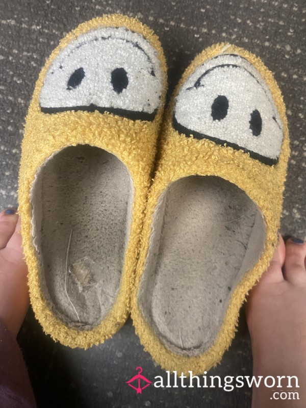 Yellow Smiley Face Work Slippers ☺️ (1 Year Old)