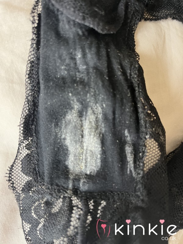 YESTERDAY’S DIRTY BLACK LACE THONG WORN FOR 48 HOURS 5 STAR ⭐ ⭐⭐⭐⭐ REVIEWS