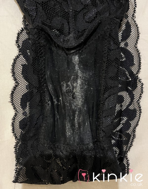 YESTERDAY’S DIRTY BLACK LACE KNICKERS WORN FOR 48 HOURS 5 STAR ⭐ ⭐⭐⭐⭐ REVIEWS