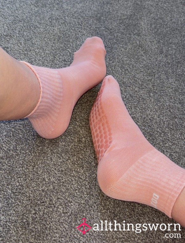 Yoga Grip Socks 😵‍💫