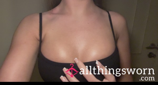 You Can Look But You Can’t Touch😈💋🍒