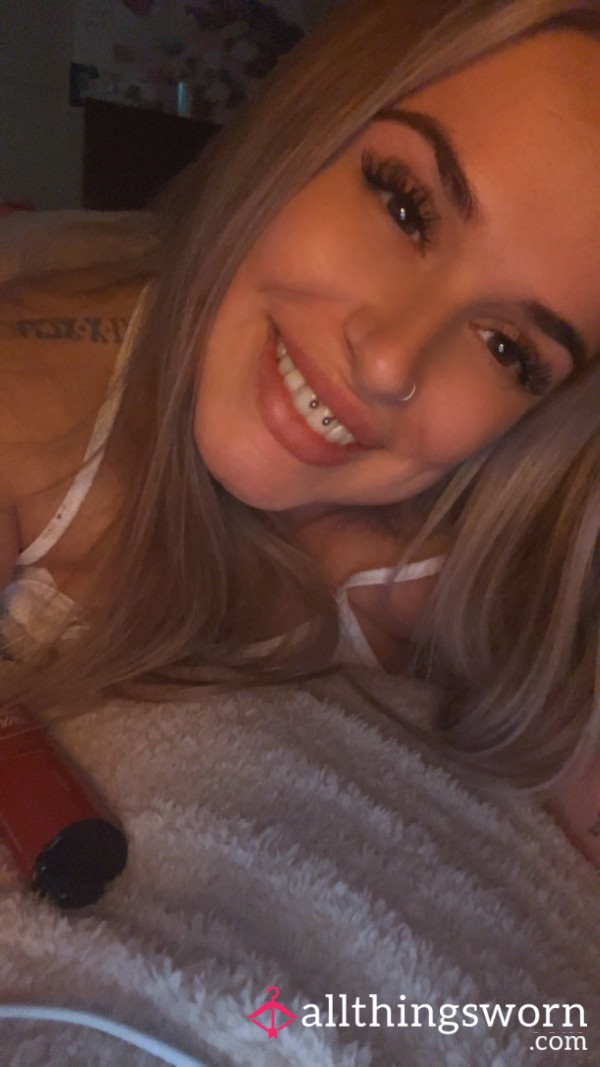 You Know You Want To S**t Me, So Why Am I Still Waiting?